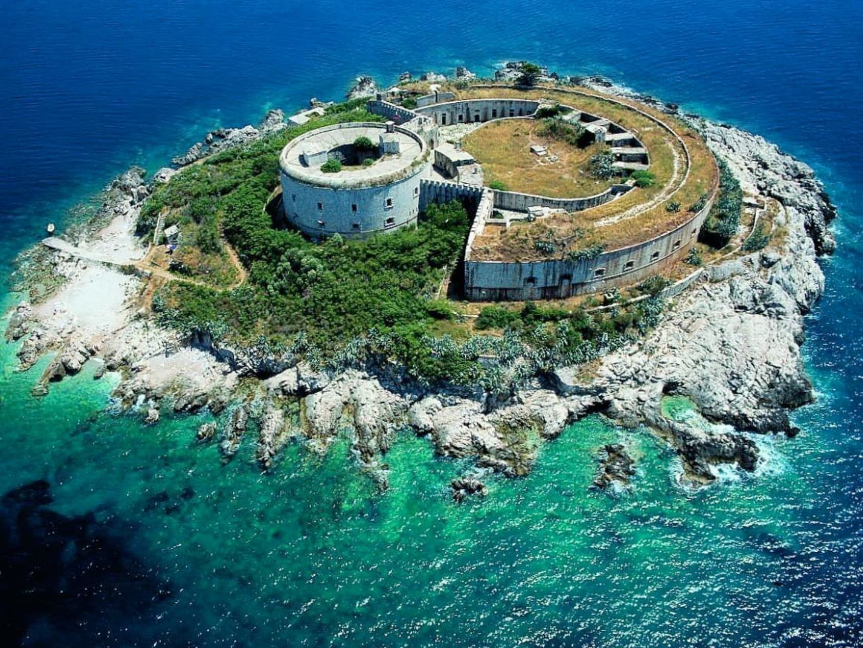 День 6. Рибацьке село